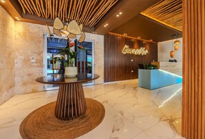 Lobby - 2- Bedroom Skyrise apartment in Stunning Boca Chica with Breathtaking Oceanview. (Boca Chica)