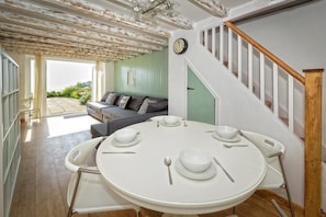 Dining - 2 Bed in Pwllheli (oc-glanab) (Abersoch)