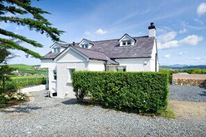 Exterior - 4 Bed in Pwllheli (oc-morann) (Bwlchtocyn)