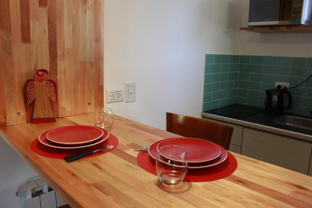 Fridge, microwave, stovetop, cookware/dishes/utensils