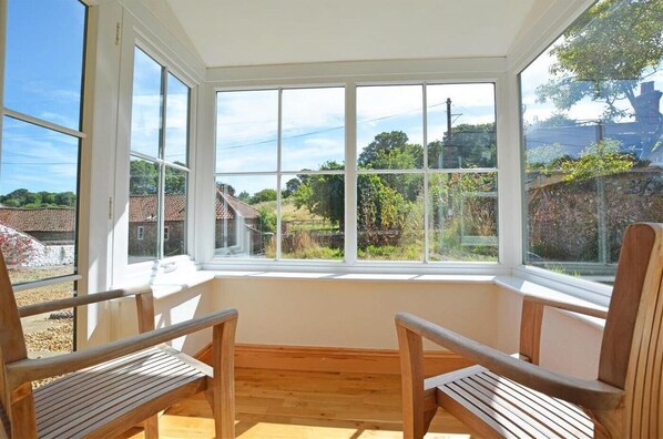 Interior - 2 Bed in Stiffkey (oc-1689) (Stiffkey)