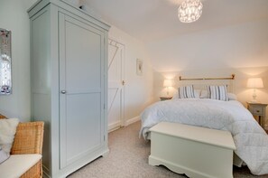 Room - 2 Bed in Wells-next-the-Sea (oc-1025) (Wells-next-the-Sea)