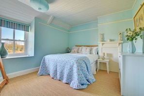 Iron/ironing board, travel cot, free WiFi, bed sheets - 3 Bed in Little Walsingham (oc-1386) (Little Walsingham)