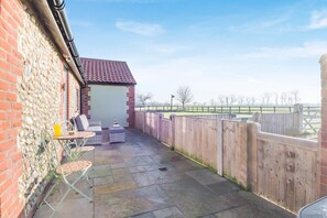 Terrace/patio - 1 Bed in Happisburgh (oc-b34456) (Happisburgh Common)