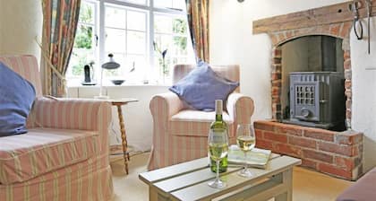 1 Bed in Great Bealings (oc-rosec)