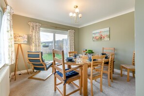 Dining - 3 Bed in Alne (oc-m34454) (Alne)