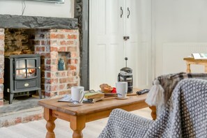 Interior - 1 Bed in Looe (oc-l30002) (Looe)