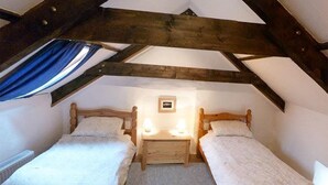 Room - 2 Bed in St Davids (oc-23066) (St Davids)