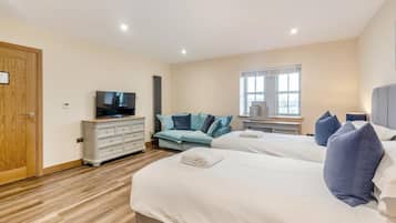 2 bedrooms, free WiFi, bed sheets