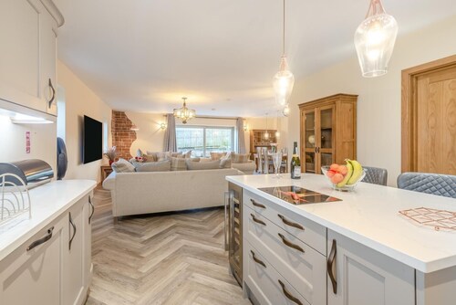 3 Bed in Brampton (oc-p34636)