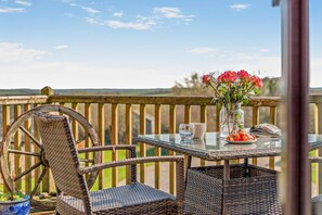 Outdoor dining - 1 Bed in St. Gennys (oc-l34629) (Crackington Haven)
