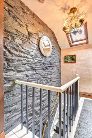 Interior - 3 Bed in Machynlleth (oc-bow43) (Corris Uchaf)