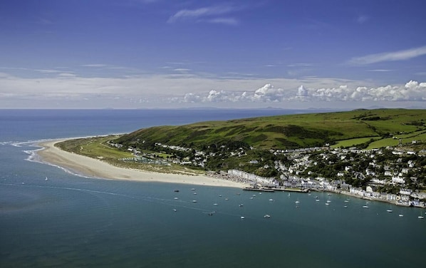 Beach - 3 Bed in Machynlleth (oc-bow43) (Corris Uchaf)