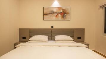 In-room safe, desk, laptop workspace, soundproofing