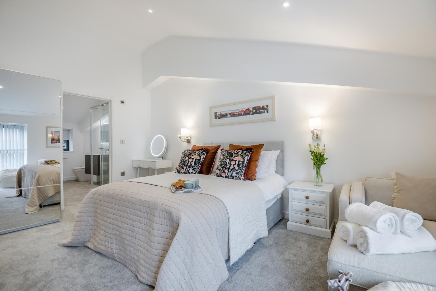 4 bedrooms, free WiFi, bed sheets