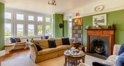 5 Bed in Old Cleeve (oc-c34720)