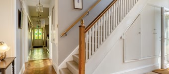 5 Bed in Old Cleeve (oc-c34720)