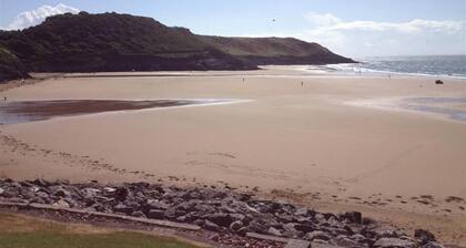 1 Bed in Caswell Bay (oc-hh638)