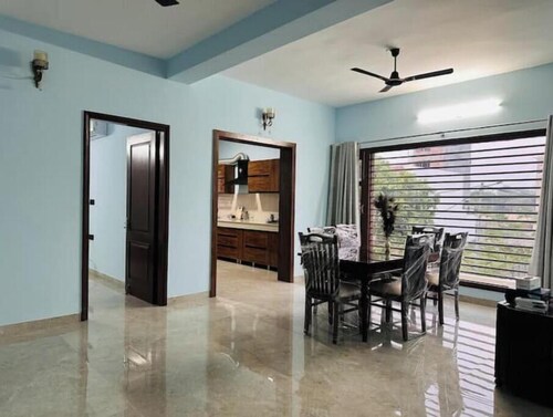Comfy Corner | Cozy 3BR Retreat with Private Balcony