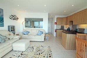 TV - 1 Bed in Caswell (oc-hh9311) (Bishopston)