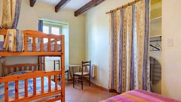 1 bedroom, iron/ironing board, WiFi, bed sheets