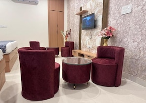 Family Bungalow | Interior - Aakruti resorts (Mathura)