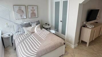 2 bedrooms, free WiFi