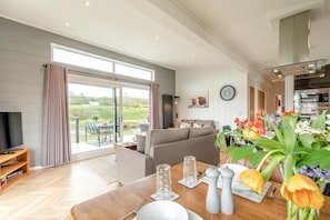 Interior - 2 Bed in Canaston Bridge (oc-d34702) (Canaston Bridge)