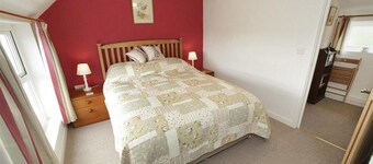 3 Bed in Swansea (oc-hh405)