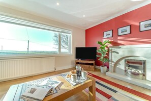 Interior - 3 Bed in Dalrymple (oc-m34448) (Dalrymple)