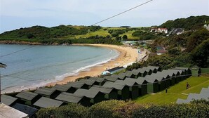 Unclassified image, 4 of 20, button - 1 Bed in Langland (oc-hh1002) (Newton)