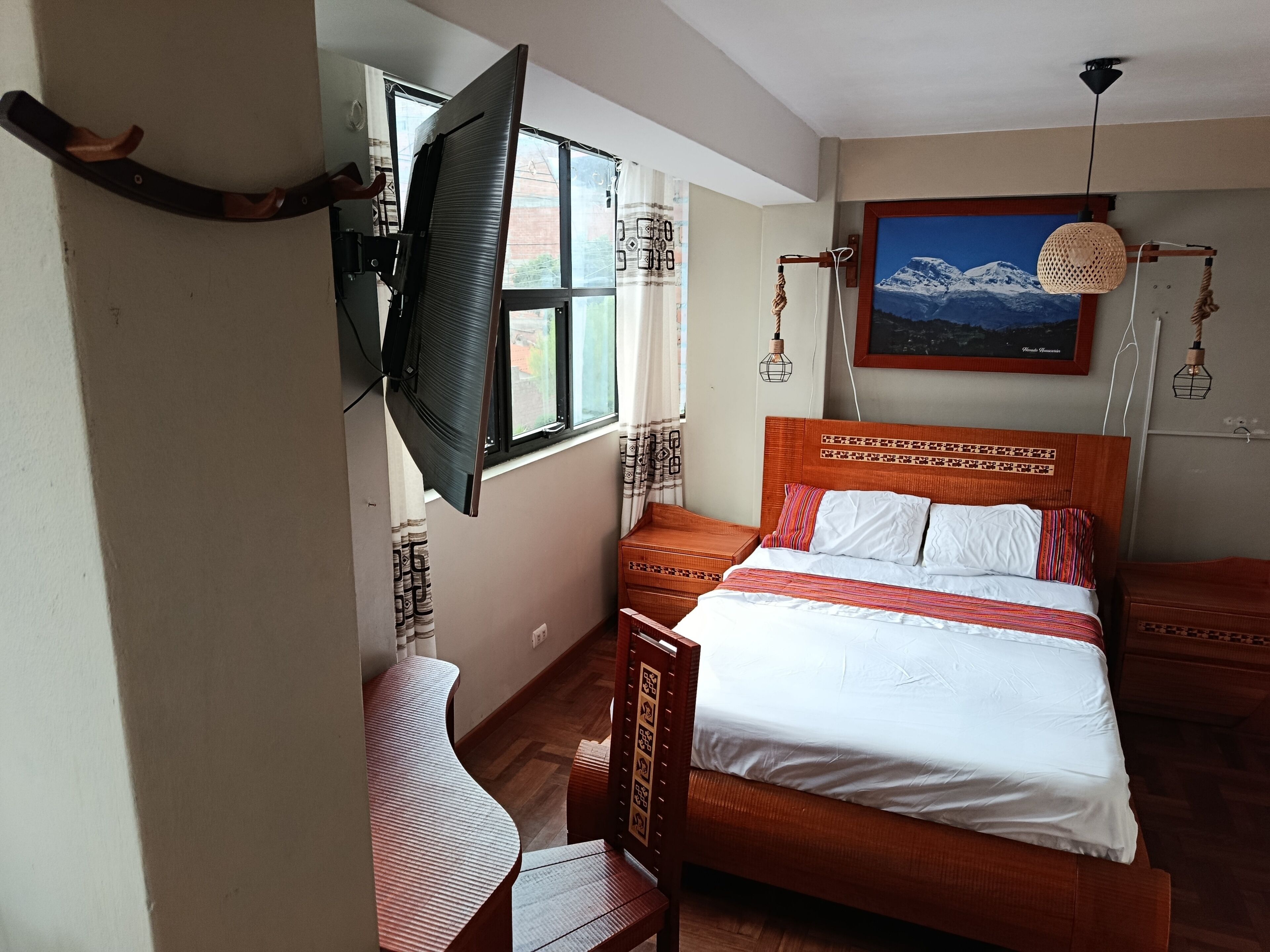2 bedrooms, iron/ironing board, Internet, bed sheets