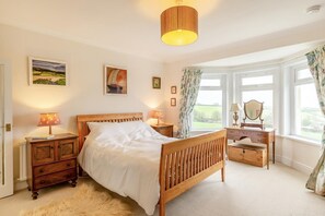 Room - 4 Bed in Galmpton (oc-h34756) (South Huish)