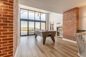 Spielezimmer