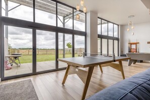 Spielezimmer