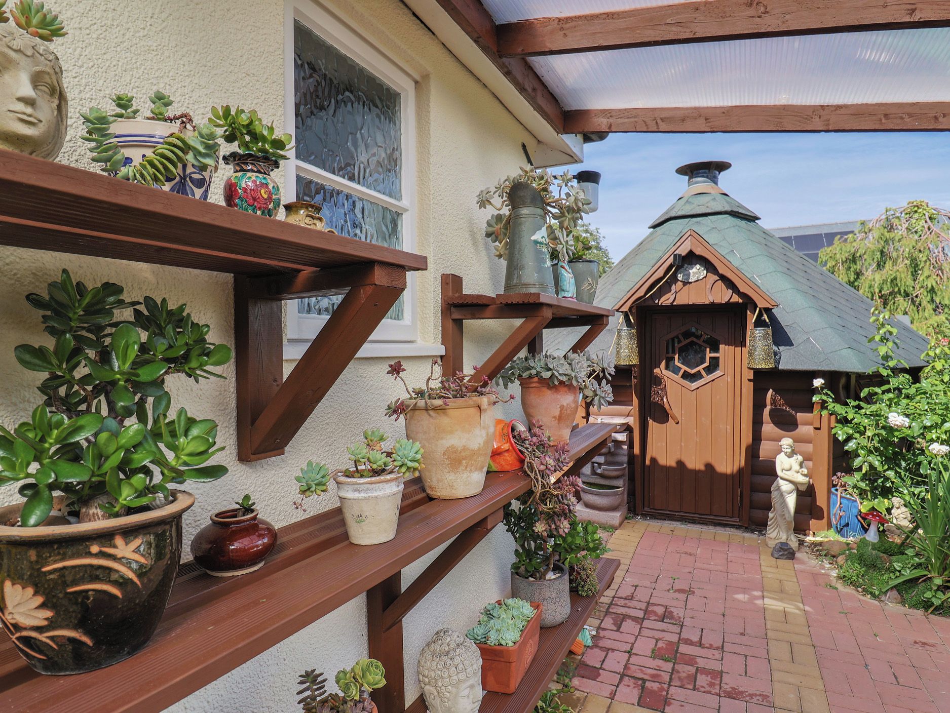 住宿地面