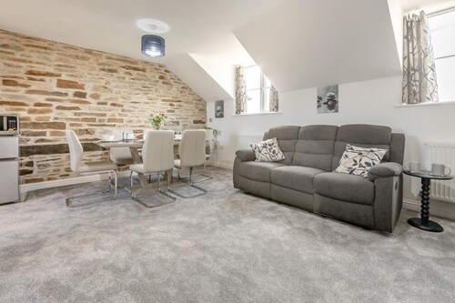 3 Bed in East Taphouse (oc-o34725)