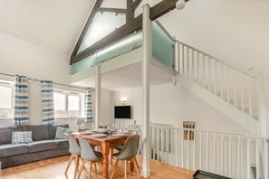 Interior - 3 Bed in Marhamchurch (oc-b34746) (Marhamchurch)