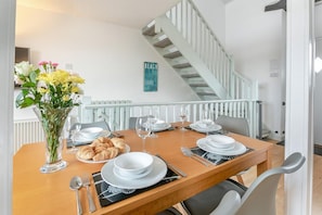 Dining - 3 Bed in Marhamchurch (oc-d34751) (Marhamchurch)