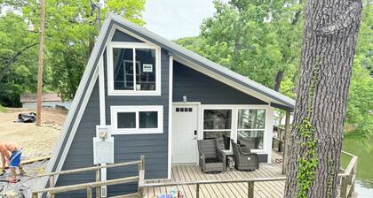 Cozy A-Frame Cabin with Lake Views, Loft & Private Deck Sleeps 6