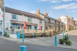 Exterior - 1 Bed in Saundersfoot (oc-c34879) (Saundersfoot)