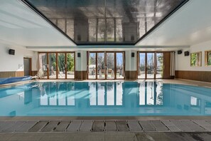 Indoor pool - 9 Bed in Alkham (oc-m34784) (Swingfield)