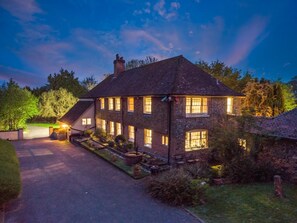 Exterior - 9 Bed in Alkham (oc-m34784) (Swingfield)