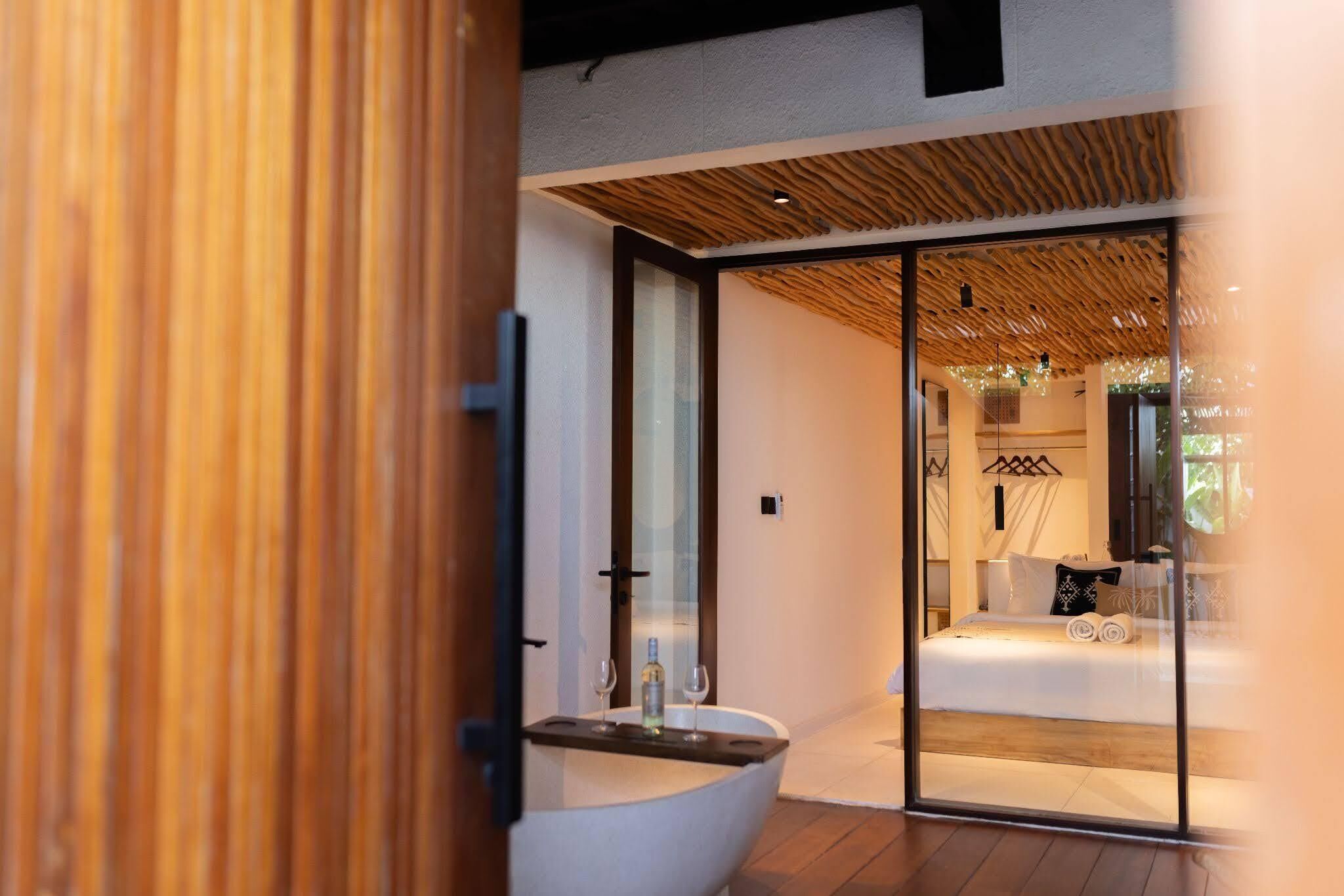 Superior Double Room, Patio | In-room safe, free WiFi