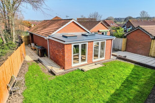 Boutique Bungalow Retreat Near Charnwood