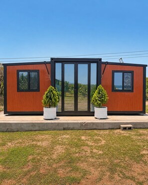 Exterior - 
Luxury Oceanfront Bungalow, Infinity Pool, Ocean & Mountain Views 
Punta Mango (Usulután Department)