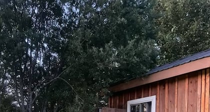 Room-fox Den Retreat Glamping