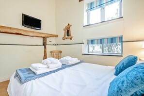 Iron/ironing board, travel cot, free WiFi, bed sheets - 1 Bed in Bude (oc-p34843) (Bude)