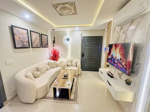 Luxury 2-Bedroom Stay | Netflix & High-Speed WiFi