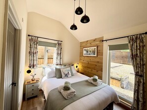 Free WiFi, bed sheets - 1 Bed in Idridgehay (oc-s35005) (Idridgehay)